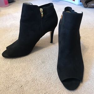 Marc Fisher open toe heels 10